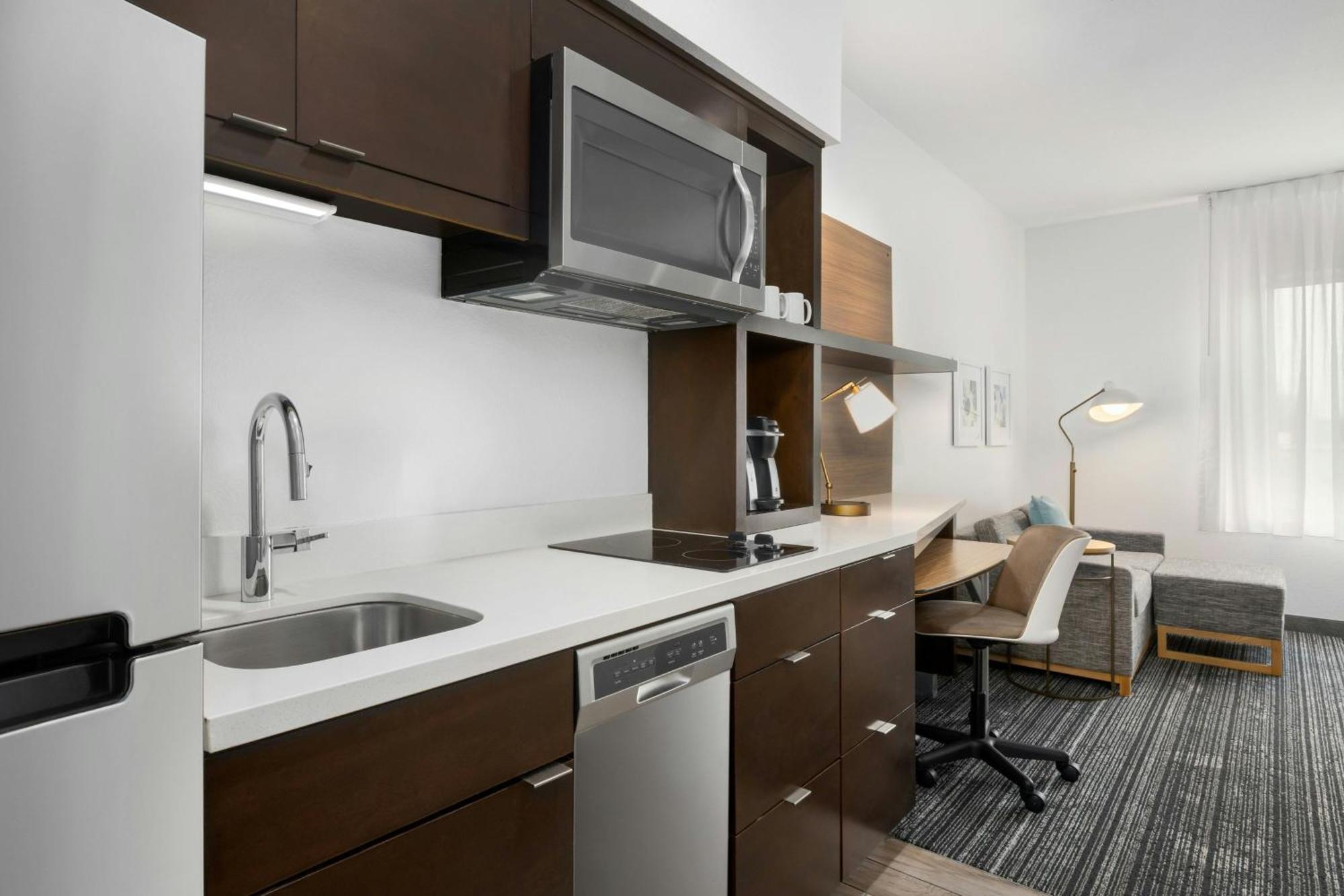 Towneplace Suites By Marriott Montgomery Eastchase Eksteriør billede
