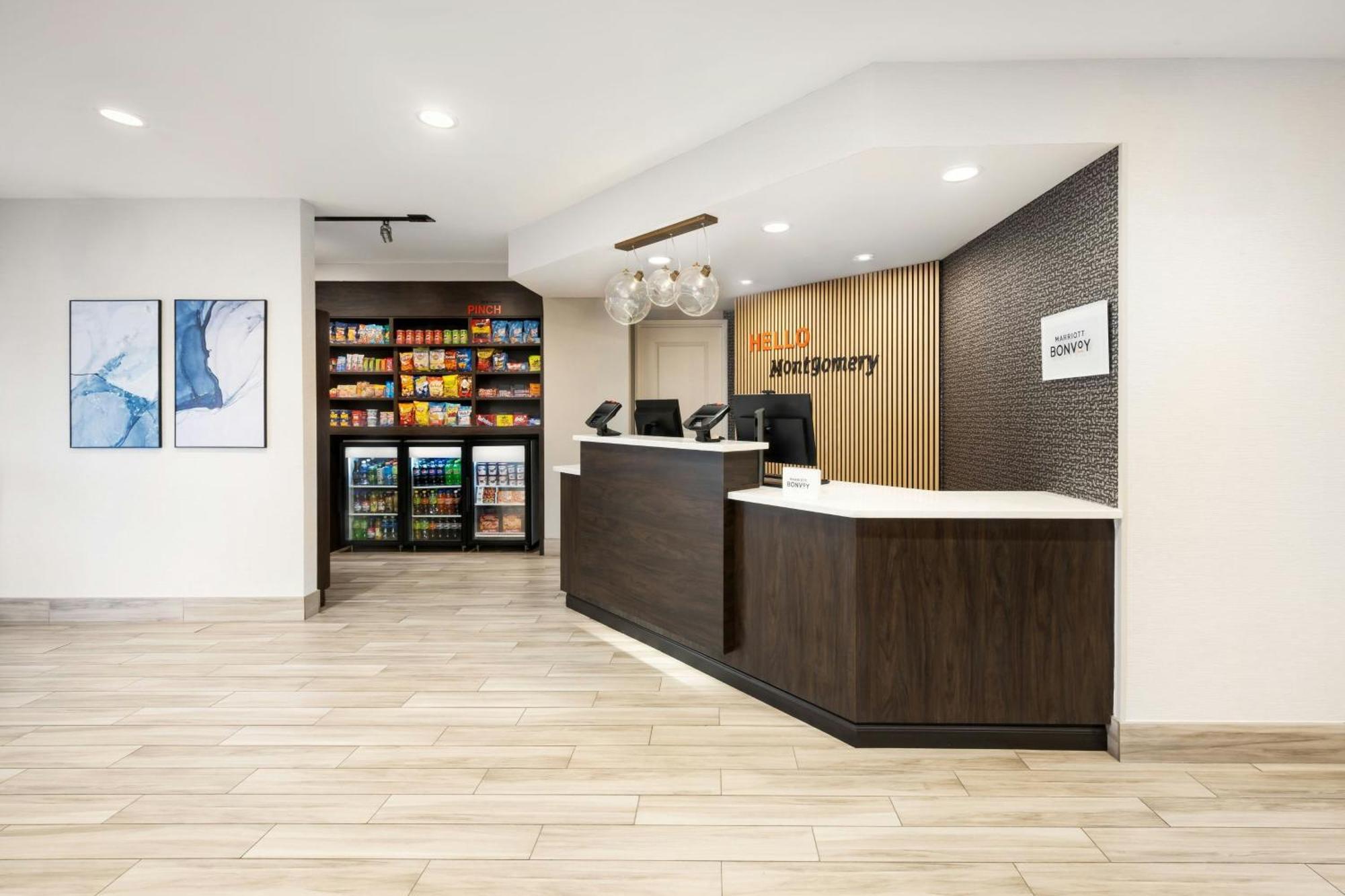 Towneplace Suites By Marriott Montgomery Eastchase Eksteriør billede