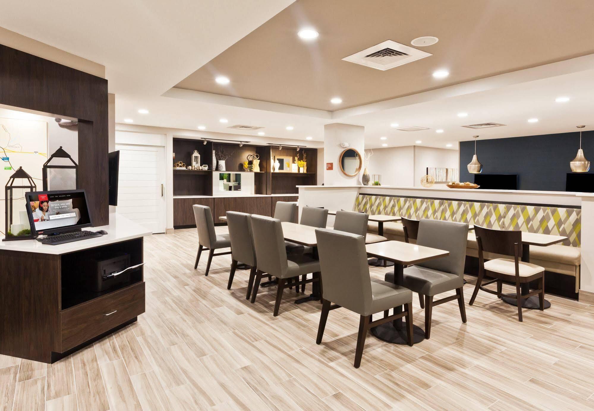 Towneplace Suites By Marriott Montgomery Eastchase Eksteriør billede